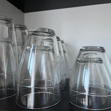 Zimmer Fuer Monteure, Handwerker Oder Reisende Essen Bagian luar foto