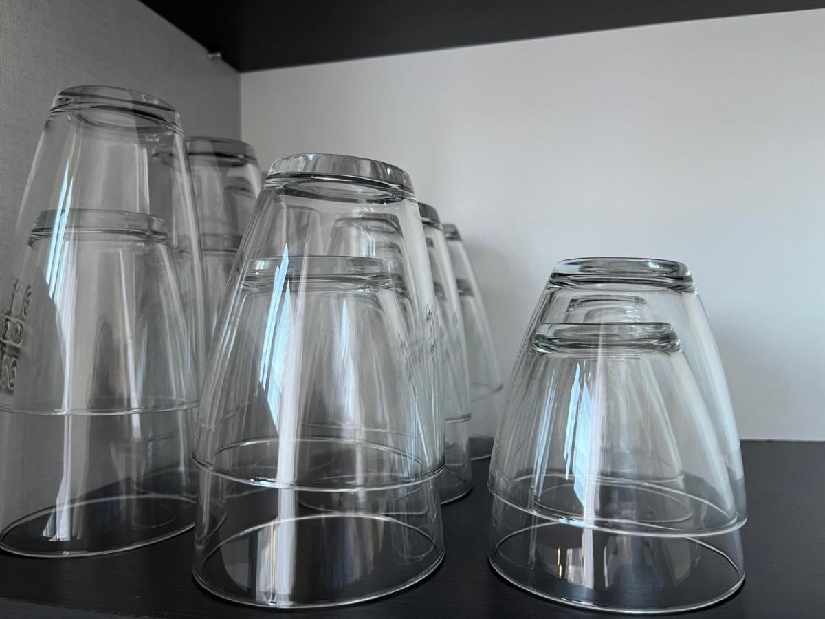 Zimmer Fuer Monteure, Handwerker Oder Reisende Essen Bagian luar foto